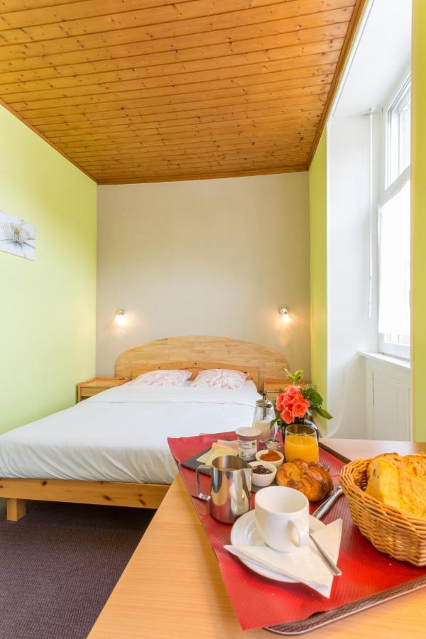 Hotel Restaurant Collin Ferrette Екстер'єр фото