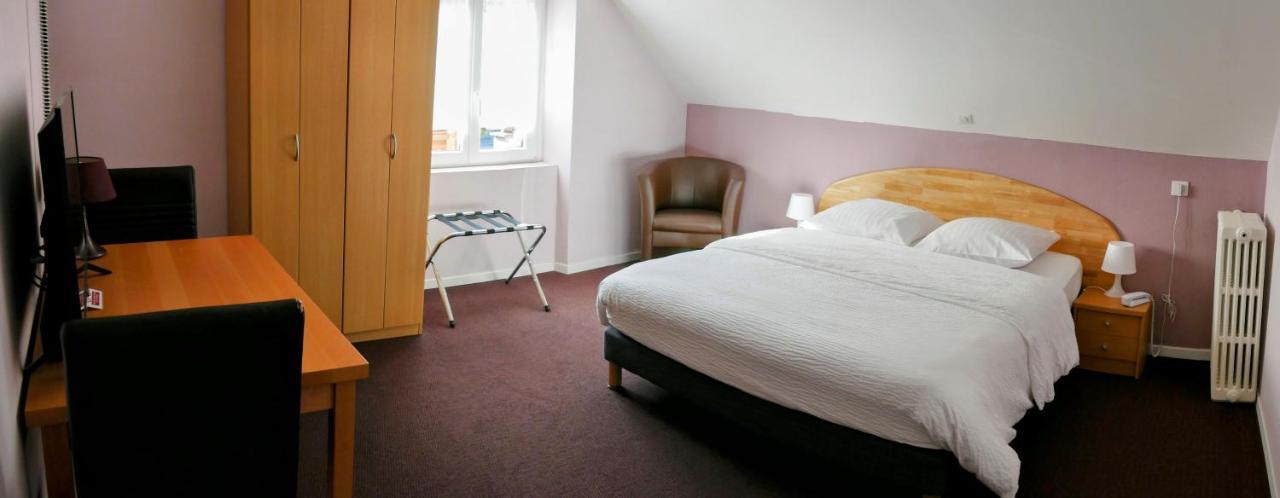 Hotel Restaurant Collin Ferrette Екстер'єр фото